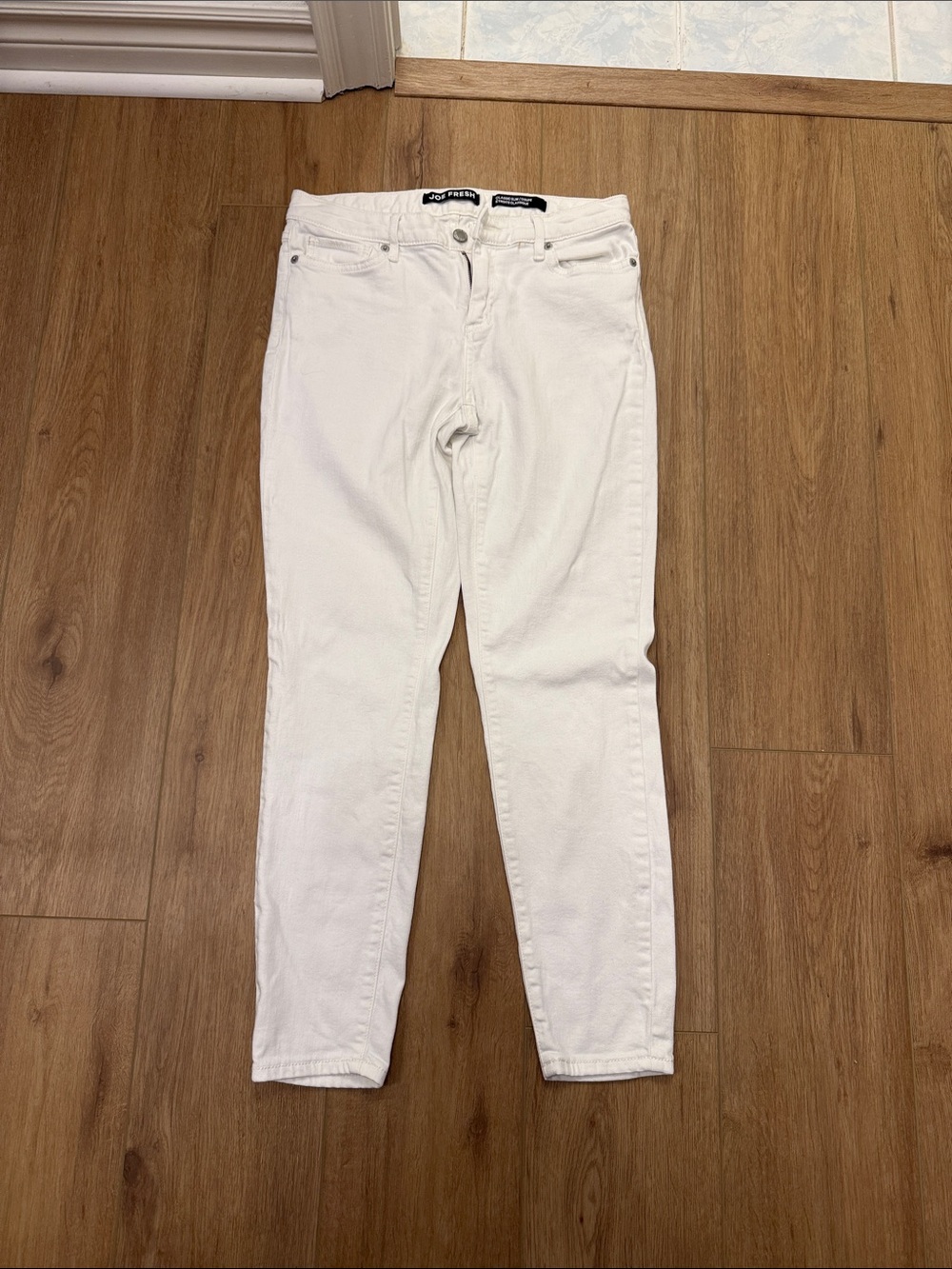 Joe Fresh Women's White Slim Jeans